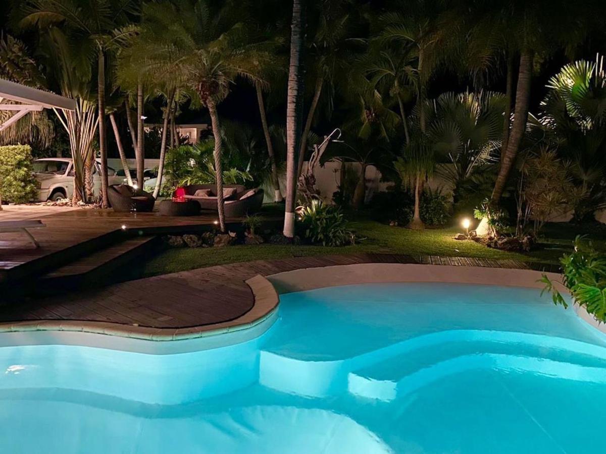 Villa Piscine et Iguanes en bord de mer proche plages marina et golf Saint-Francois  Buitenkant foto